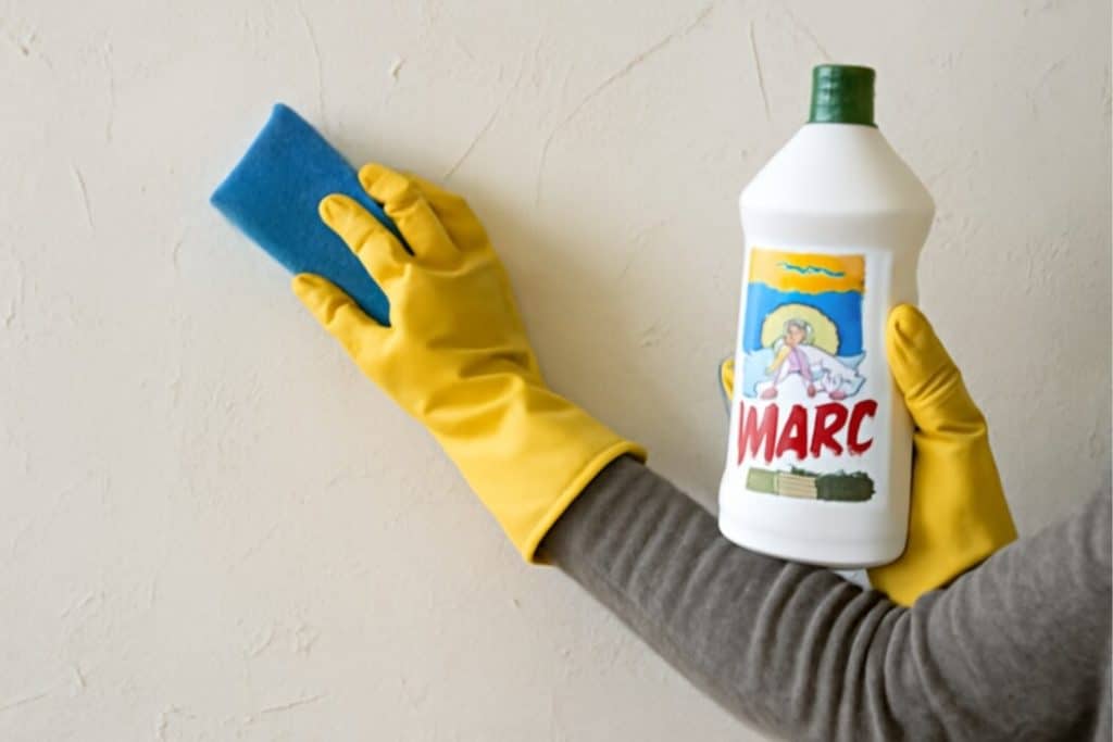 stucwerk schoonmaken st marc